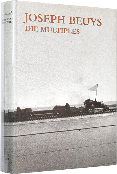 “JOSEPH BEUYS DIE MULTIPLES” ／