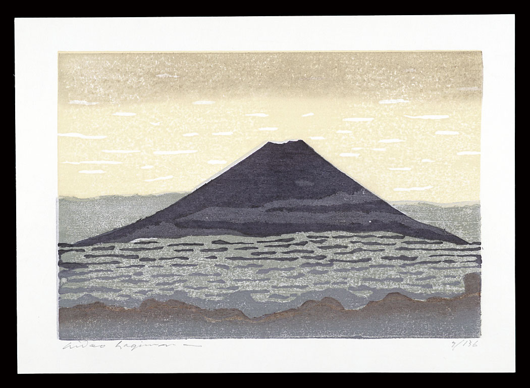 Hagiwara Hideo “Thirty-six Views of Mt. Fuji in the HEISEI period / Towering over the Sea of Clouds”／