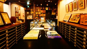 山田書店美術部ギャラリー