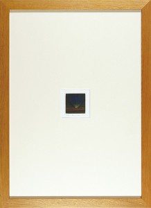 浜口陽三「青い蝶」